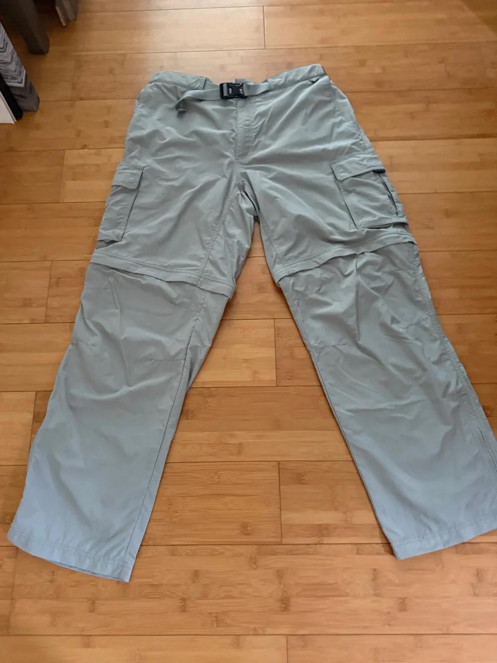 Eastern Mountain Sports Convertible Hiking Pants Light Khaki Men’s Size 36x32